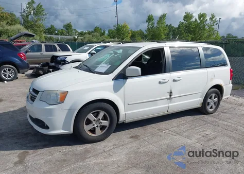 2011 Dodge Grand Caravan Crew z USA, uszkodzony, nr VIN 2D4RN5DG4BR660891
